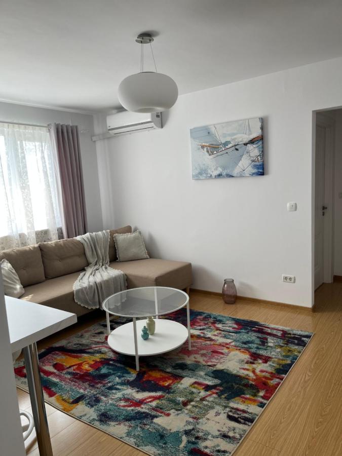 Alma Apartments Сучеава Екстериор снимка